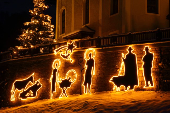 Krippe an der Kirche © Großarltal Tourismus